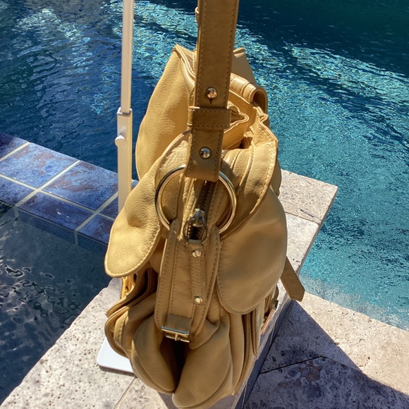 Bulga Helmet Slouchy Hobo Genuine Pebbled Leather Bag - Picture 6 of 11